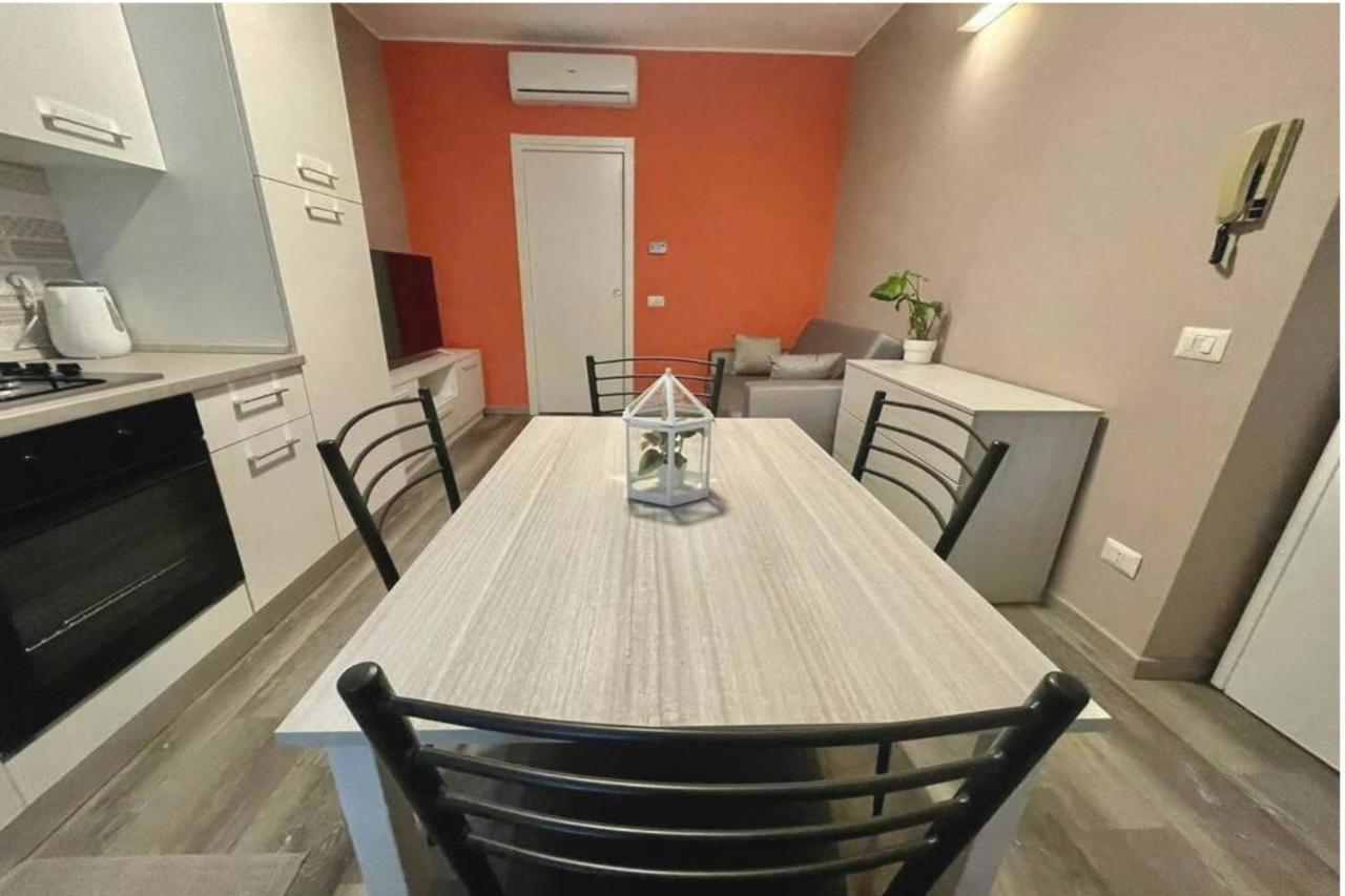 Appartamento In Centro A Milano Con A/C & Wi-Fi エクステリア 写真